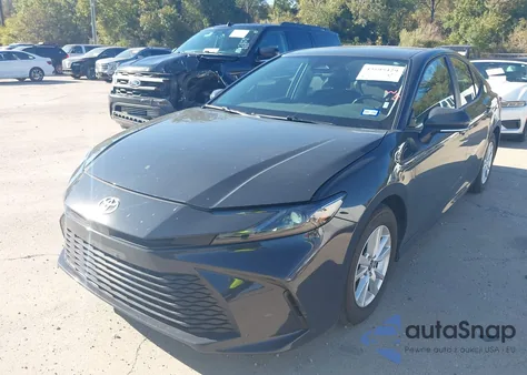 2025 Toyota Camry Le из США, поврежденный, VIN 4T1DAACK9SU024905